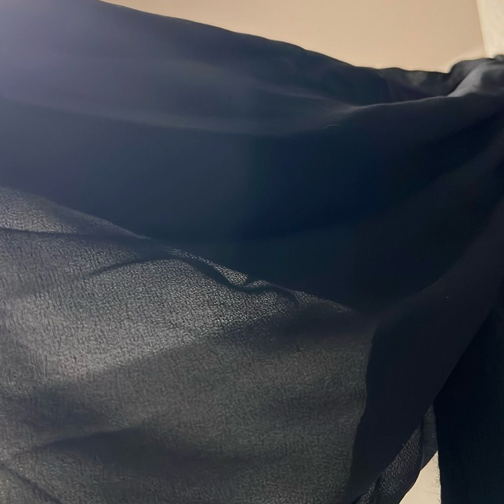 Club Monaco Quine‎ Black Chiffon Boat Neck Sweater XS -17” Pit to Pit - Picture 7 of 9